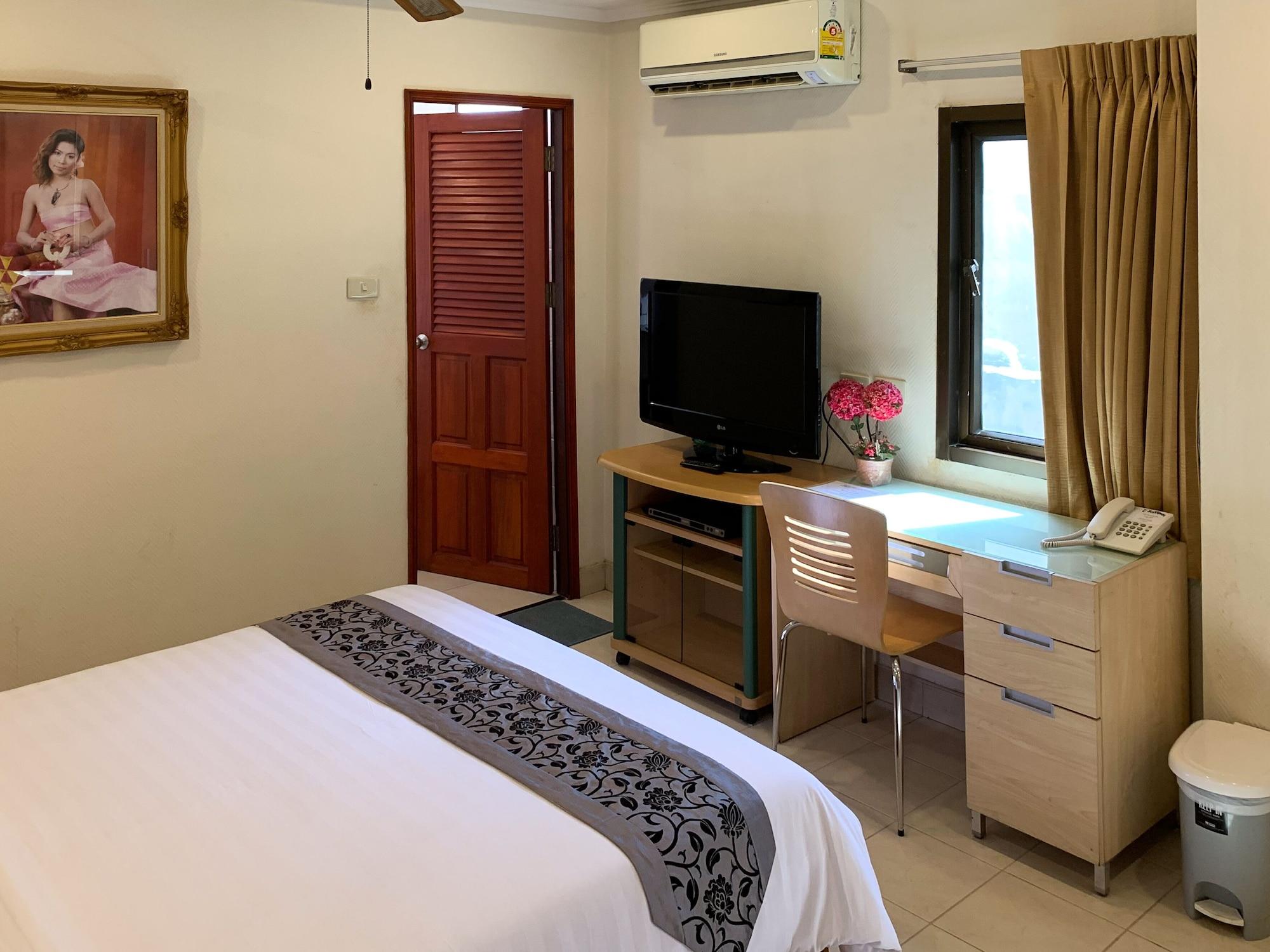The Classroom Hotel Pattaya Eksteriør bilde