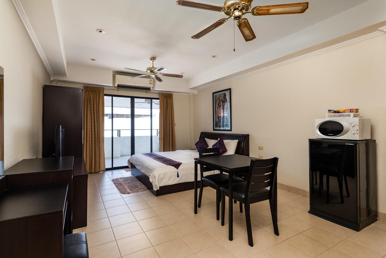 The Classroom Hotel Pattaya Eksteriør bilde