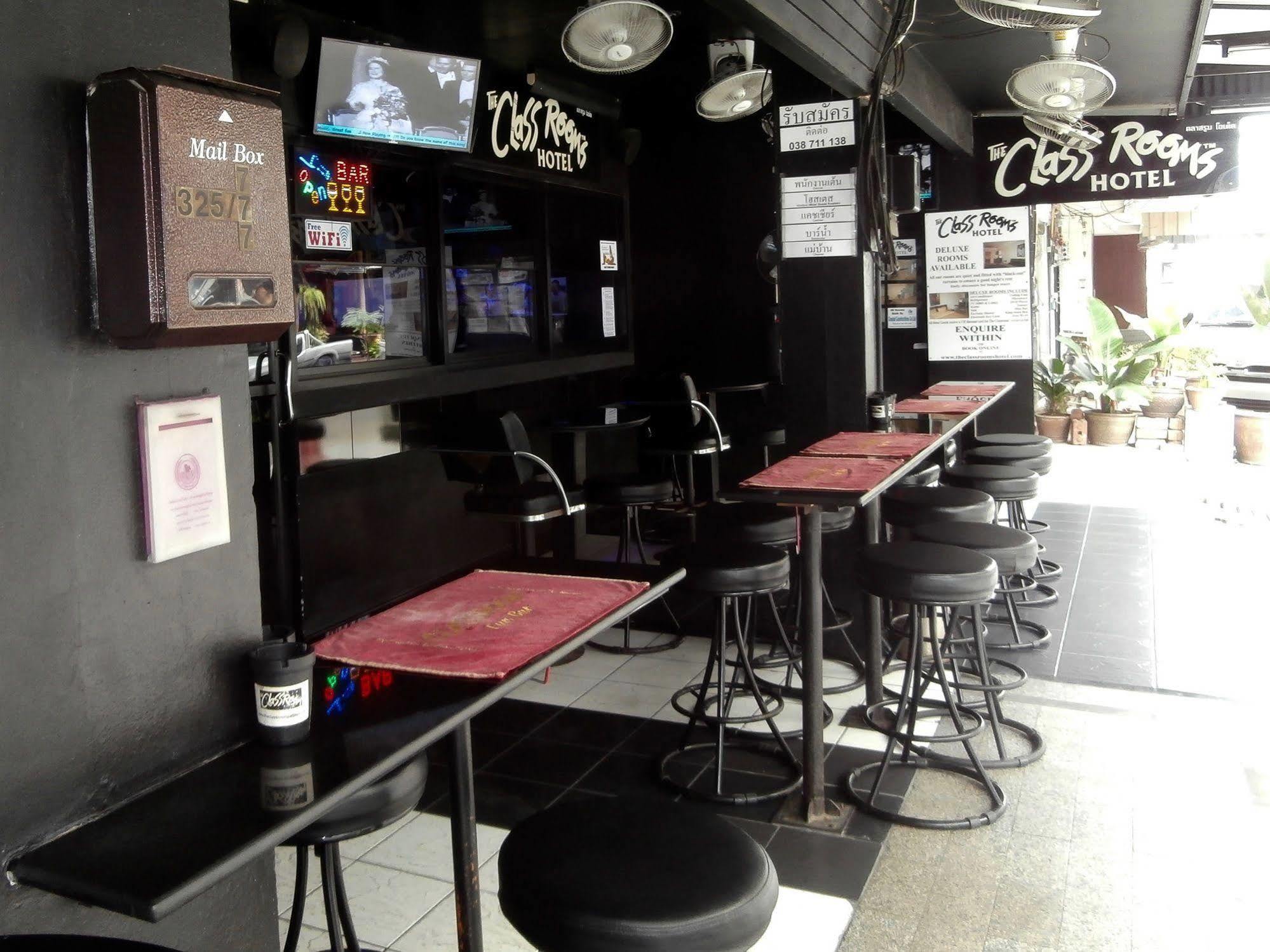 The Classroom Hotel Pattaya Eksteriør bilde